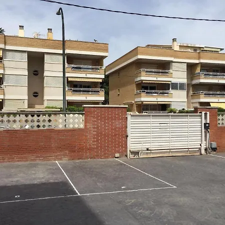 דירה With Pool 50 Meters To The